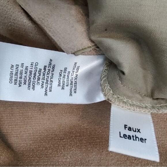 Truth by Republic pleated faux leather shorts - feels real!!! 2 XS - Picture 6 of 9